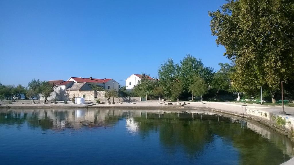 Apartment Marijeta Kaštela エクステリア 写真